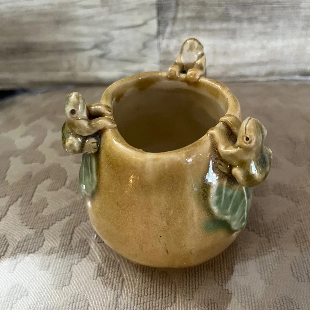 Vintage Ceramic Frog Miniature Pot Majolica style drip Glazed Whimsical Planter